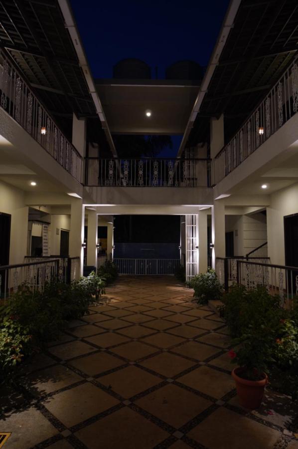 קנדולים Marine Studios Le Pension מראה חיצוני תמונה